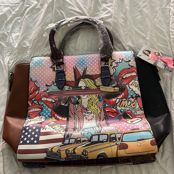 Purse - Picture 2 of 2